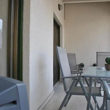 Les Palmiers City Center House Larnaca