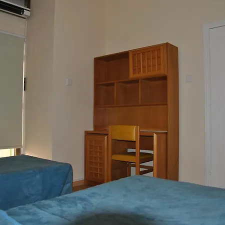 Les Palmiers City Center House * Larnaca